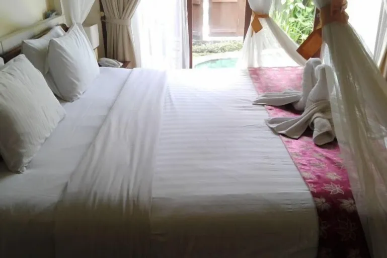Ladera Villa Ubud Room