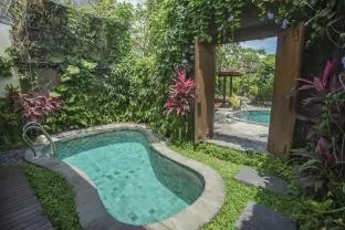 Ladera Villa Ubud Swimming Pool