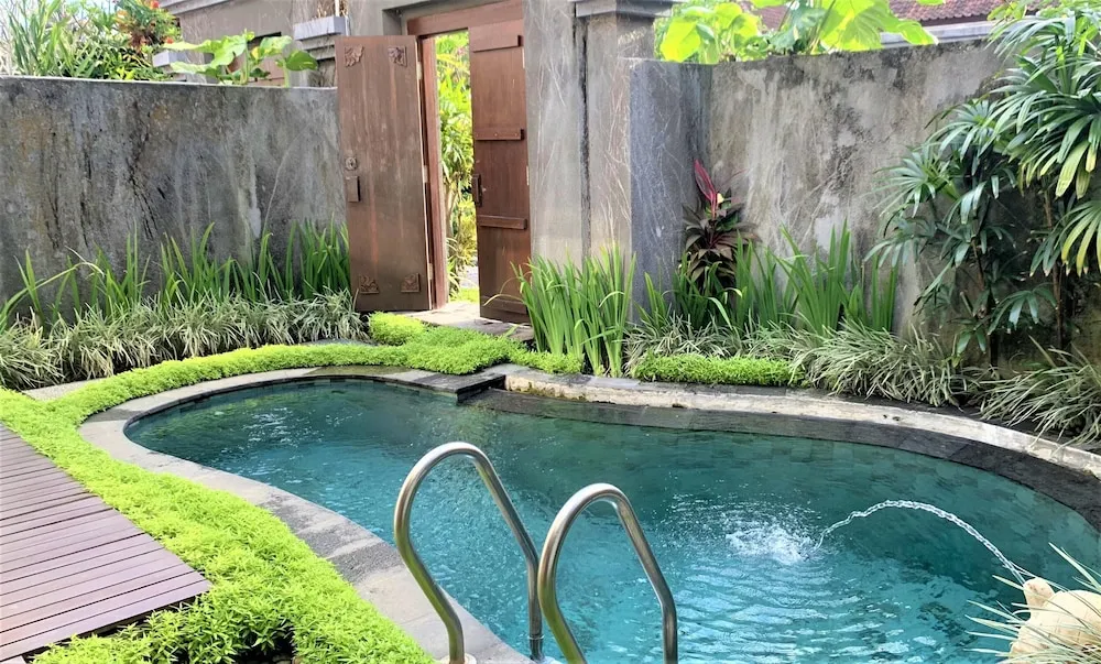 Ladera Villa Ubud Swimming Pool