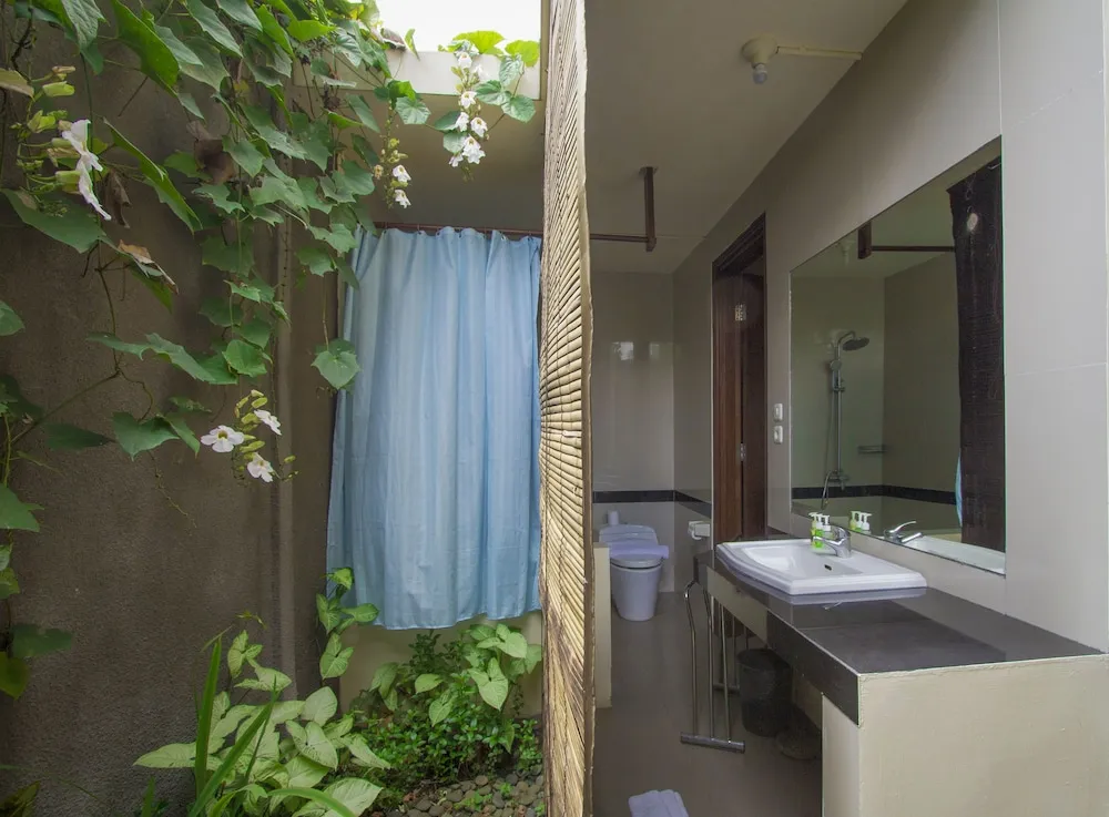 Ladera Villa Ubud Washroom