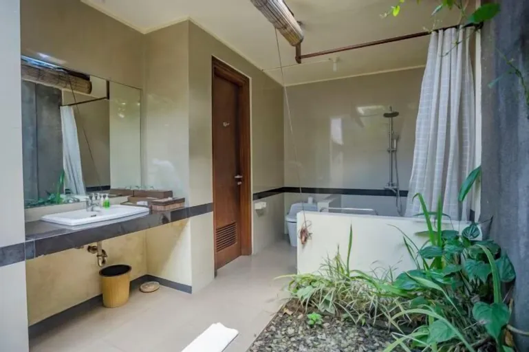 Ladera Villa Ubud Washroom