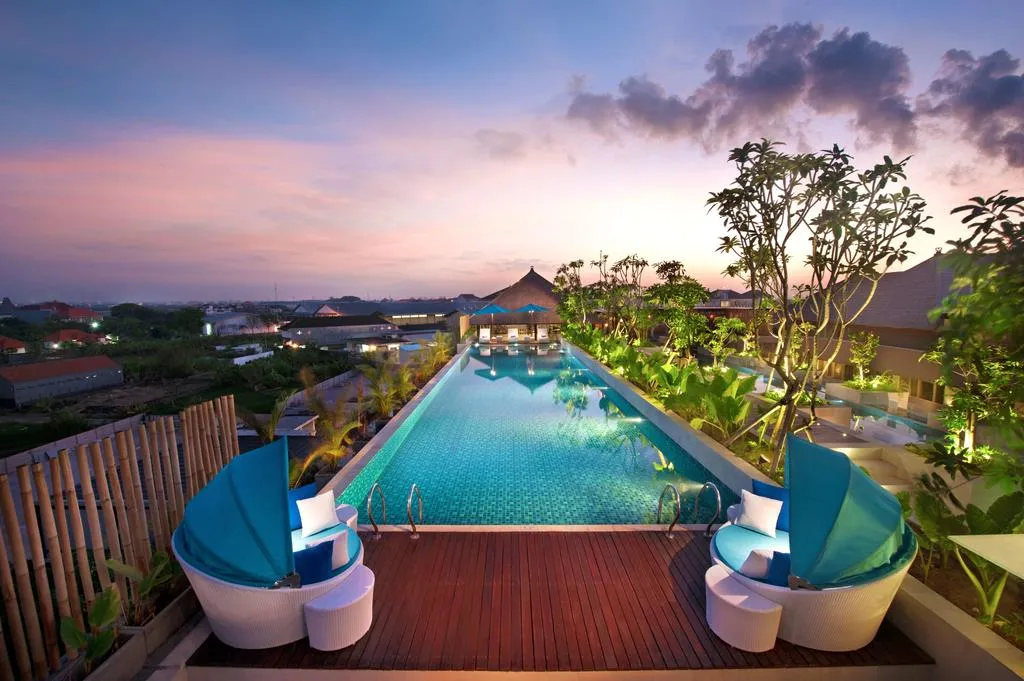 Ramada by Wyndham Bali Sunset Road Kuta Common Pool