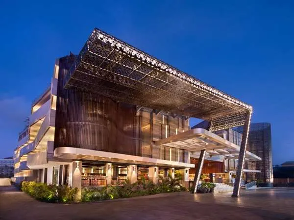 Ramada by Wyndham Bali Sunset Road Kuta Facade