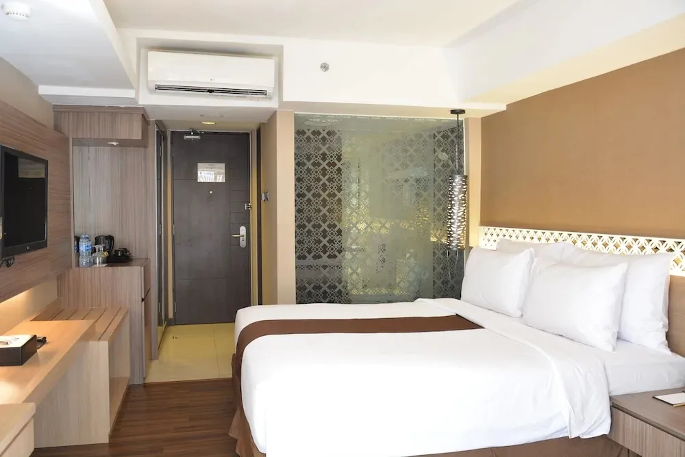 Ramada by Wyndham Bali Sunset Road Kuta Room