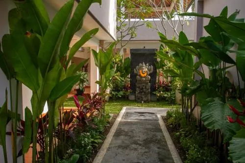 Tri Dewi Residence by GenuineHost Outdoors