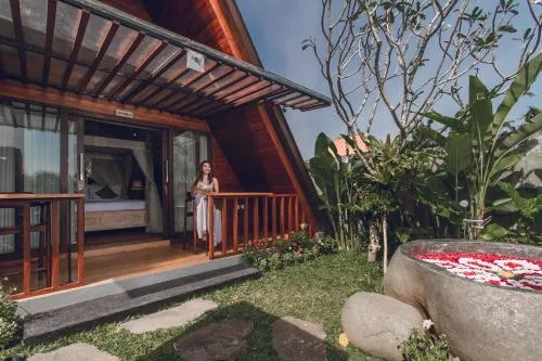 Tri Dewi Residence by GenuineHost Outdoors