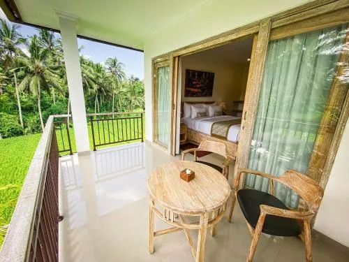 Tri Dewi Residence by GenuineHost Room