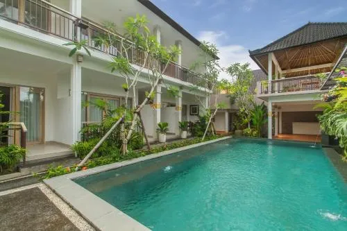 Tri Dewi Residence by GenuineHost Room