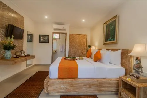 Tri Dewi Residence by GenuineHost Room