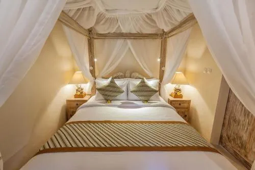 Tri Dewi Residence by GenuineHost Room