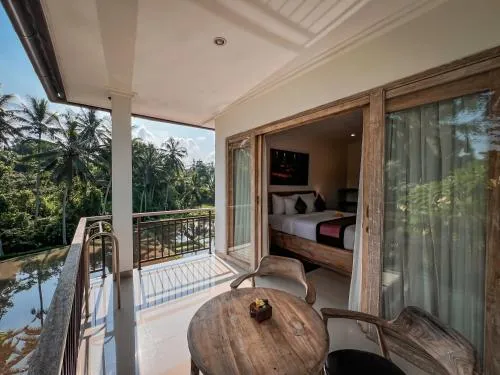 Tri Dewi Residence by GenuineHost Room