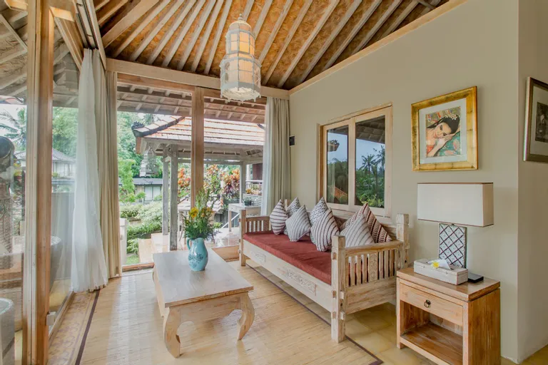 Tri Dewi Residence by GenuineHost Room