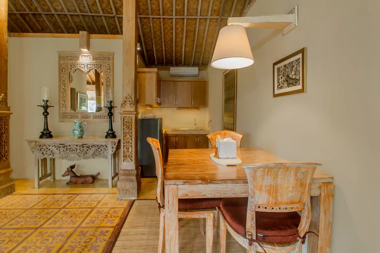 Tri Dewi Residence by GenuineHost Room