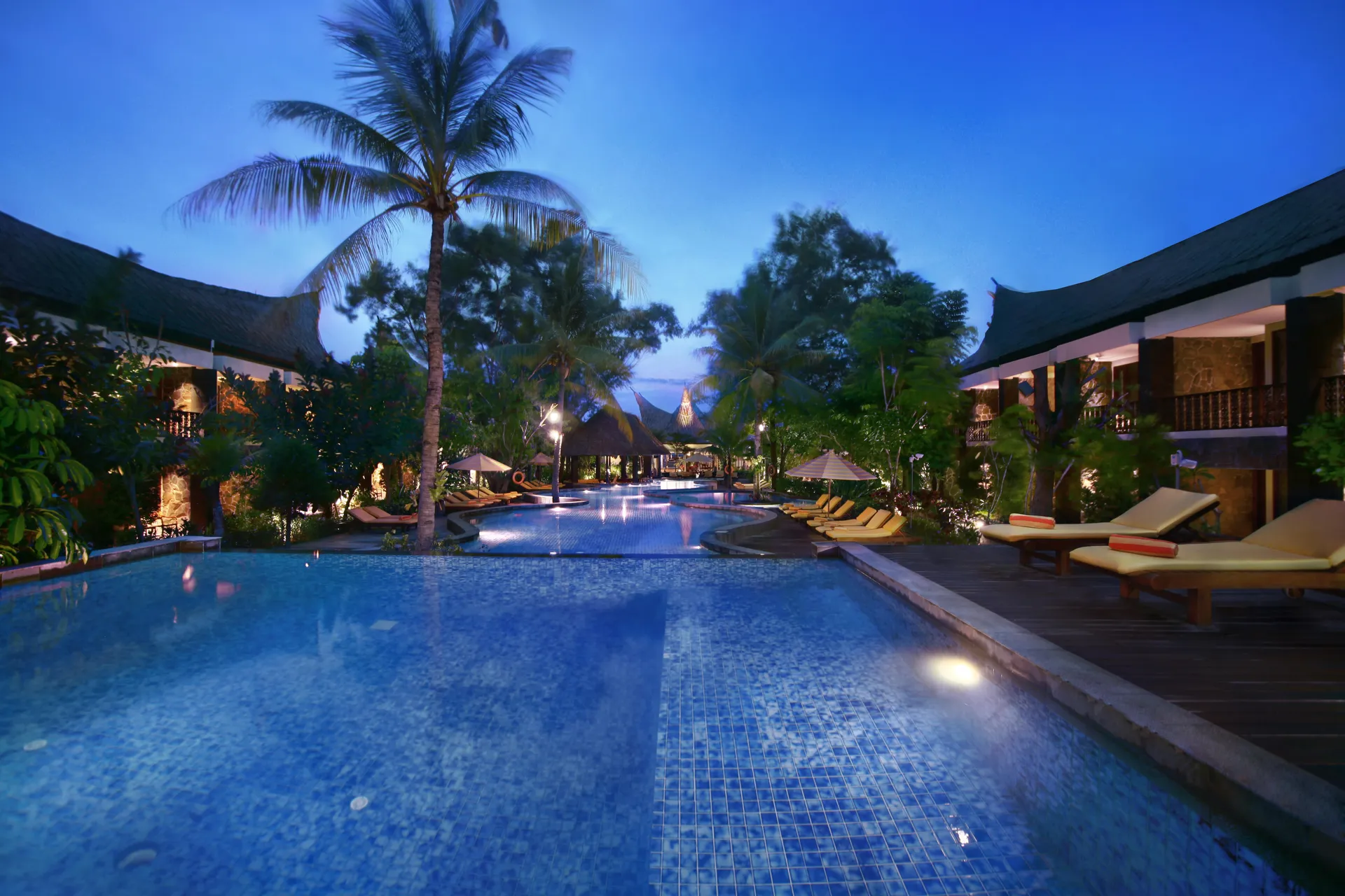 Aston Sunset Beach Resort - Gili Trawangan Common Pool
