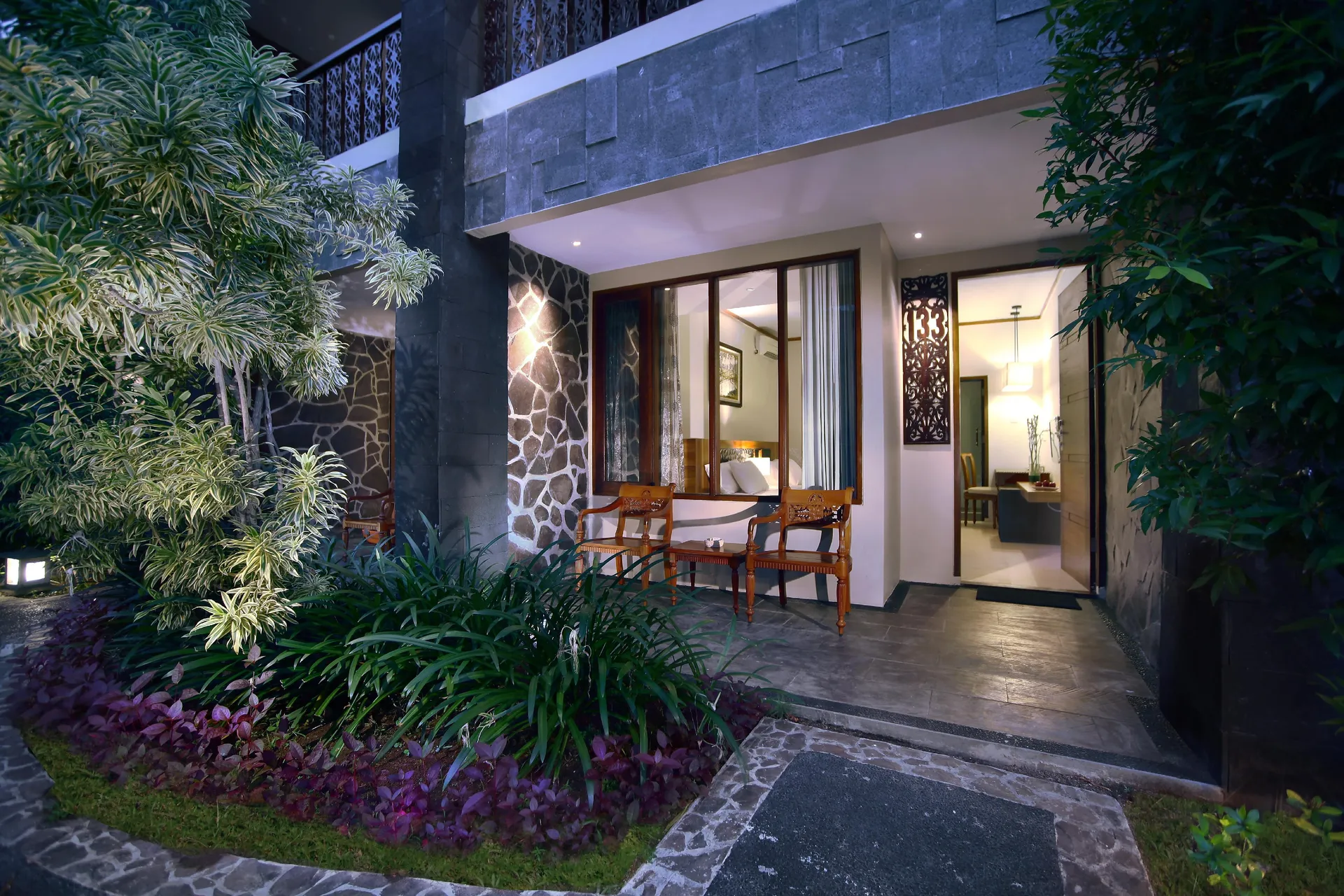Aston Sunset Beach Resort - Gili Trawangan Entrance