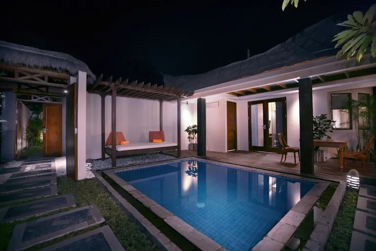 Aston Sunset Beach Resort - Gili Trawangan Outdoors
