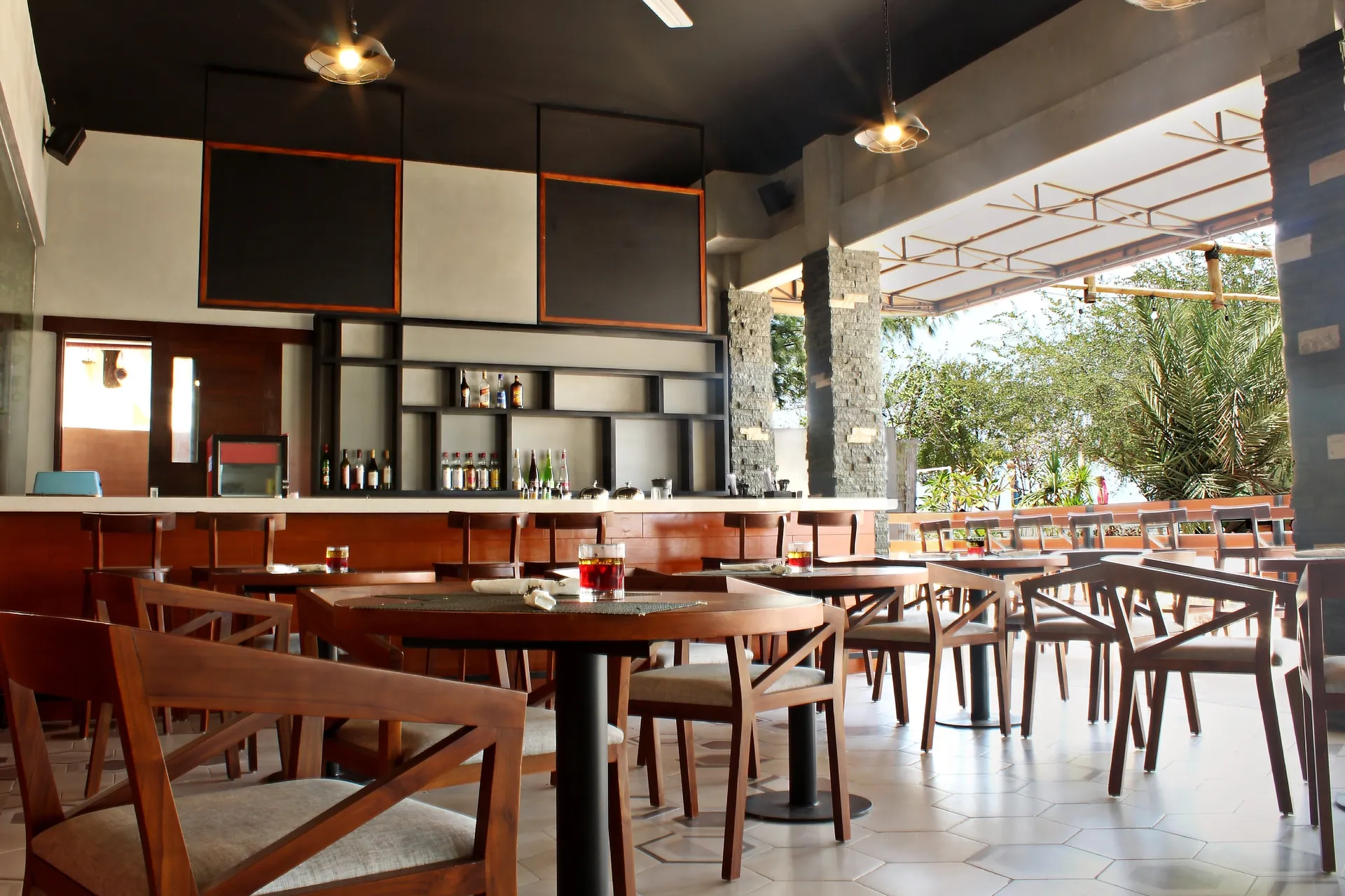 Aston Sunset Beach Resort - Gili Trawangan Restaurant