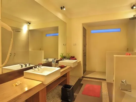 Aston Sunset Beach Resort - Gili Trawangan Room
