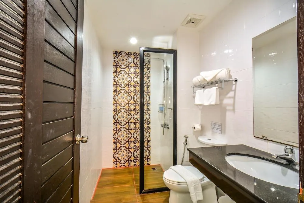 Aonang Viva Resort Washroom