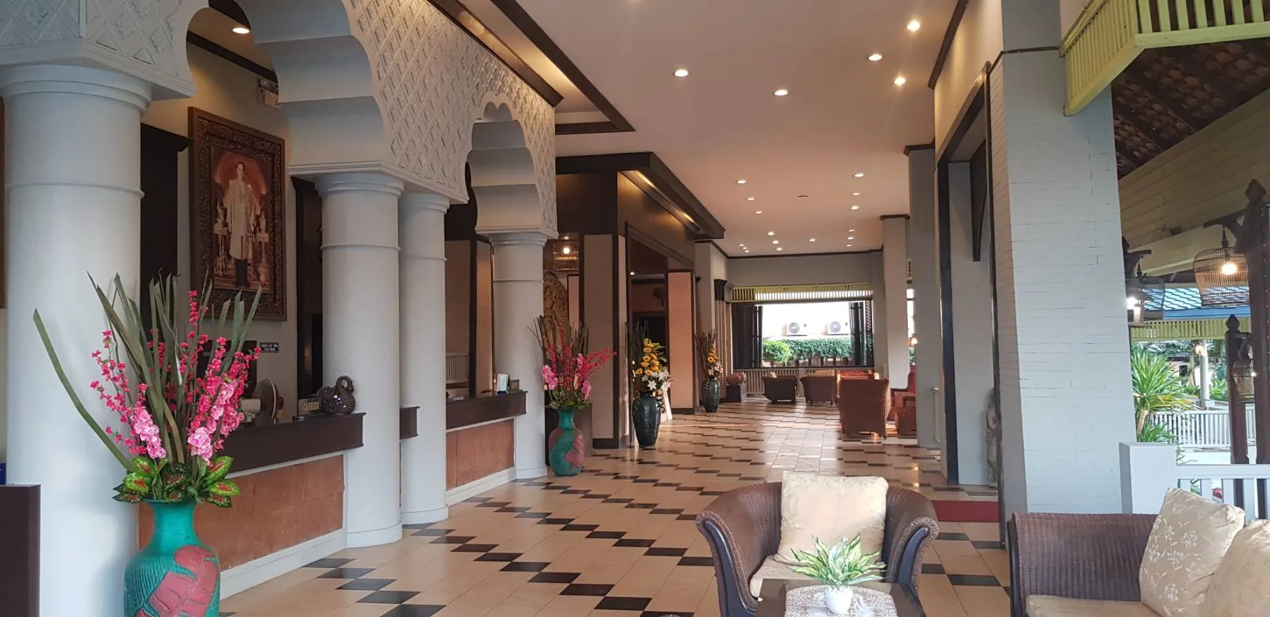 Phuphaya Resort Pattaya Common Area