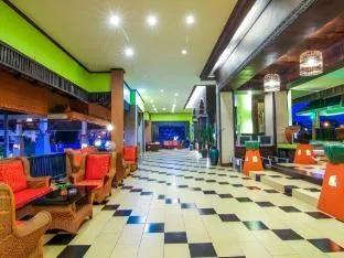 Phuphaya Resort Pattaya Common Area