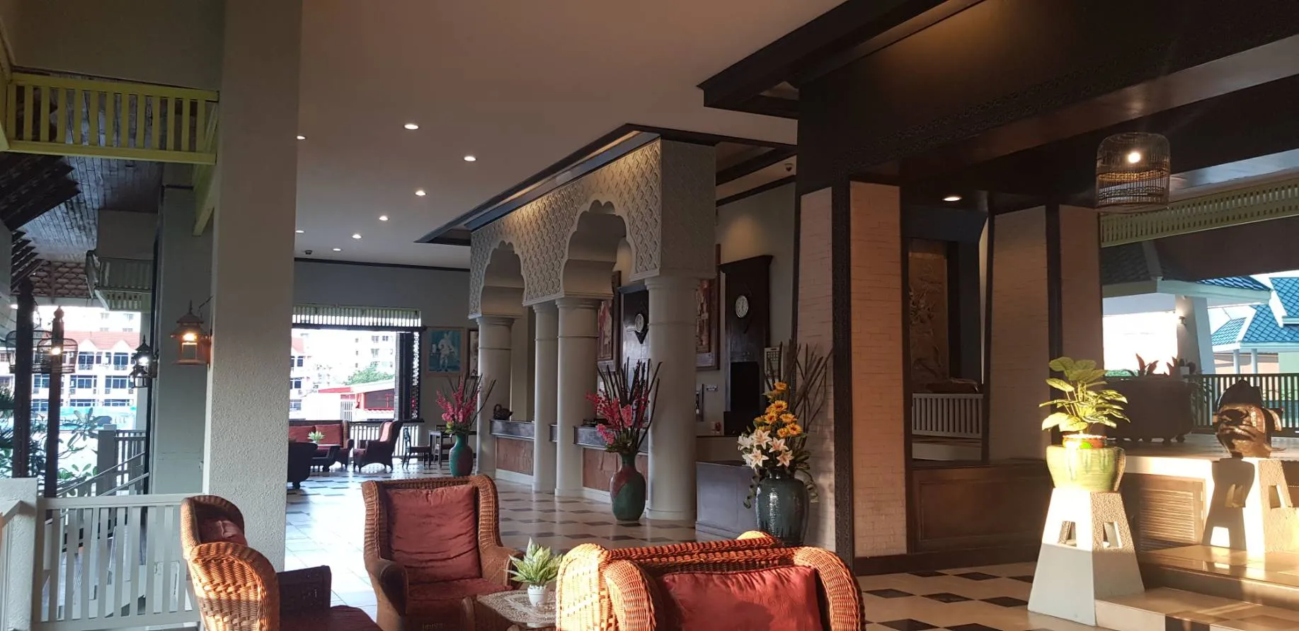 Phuphaya Resort Pattaya Common Area