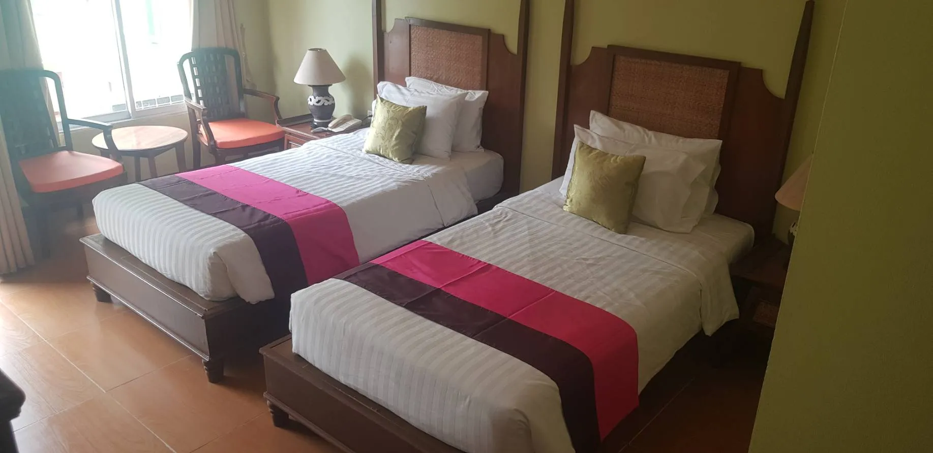 Phuphaya Resort Pattaya Room