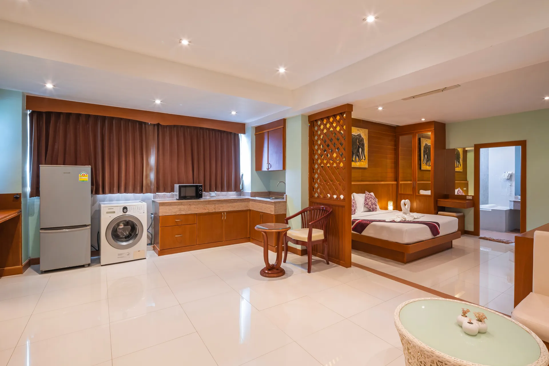 Sun Shine Patong Room