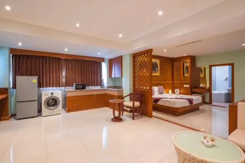 Sun Shine Patong Room